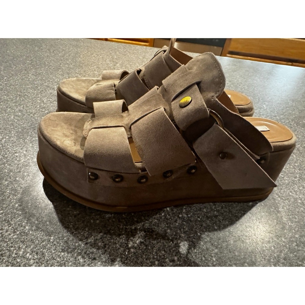 Steve Madden Women  Brown Suede Wedge Slide Mule Sandals Studded Straps 9 SB25